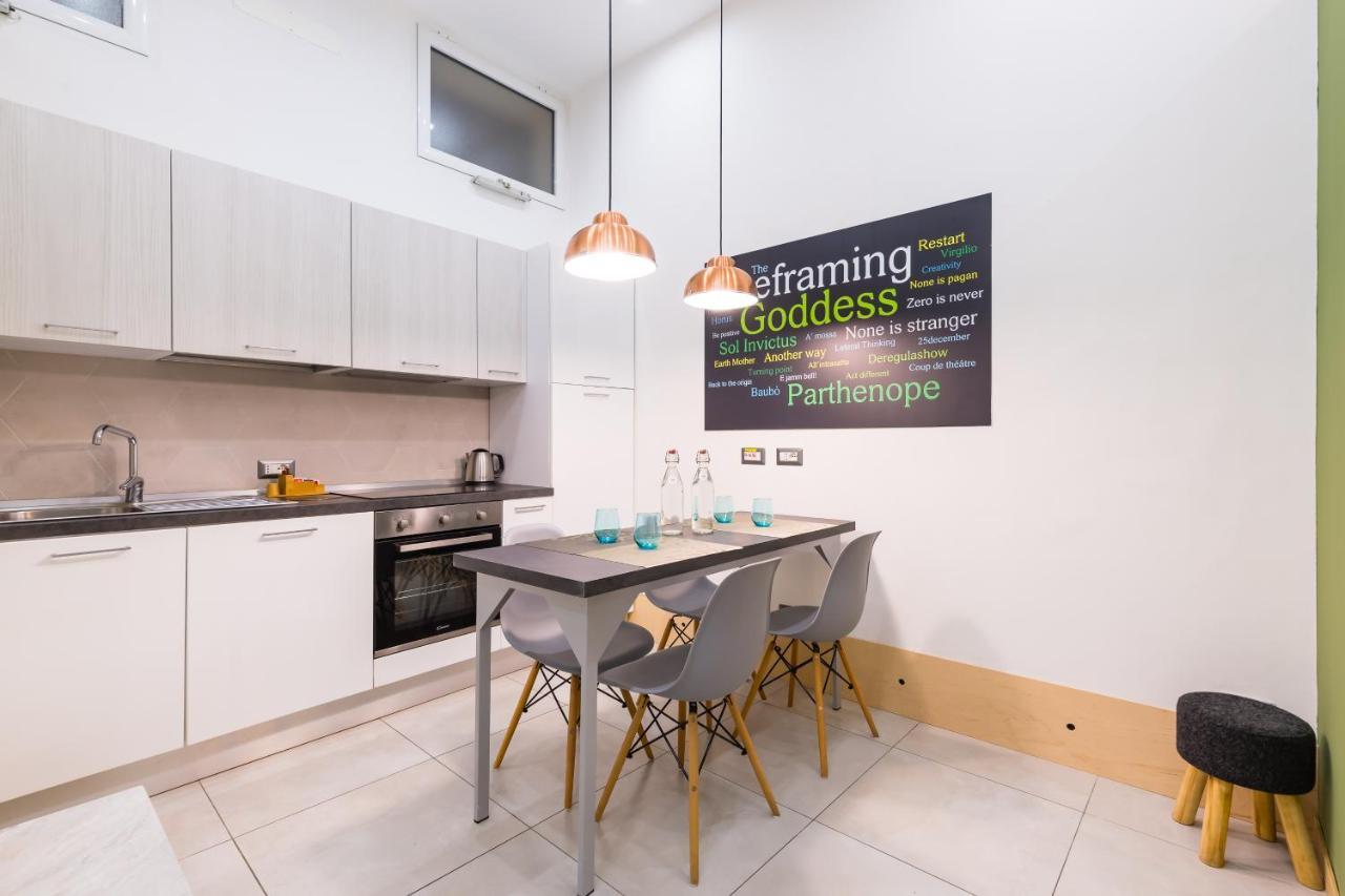 Baubo Sulla Via Dei Presepi By Napoliapartments Eksteriør bilde